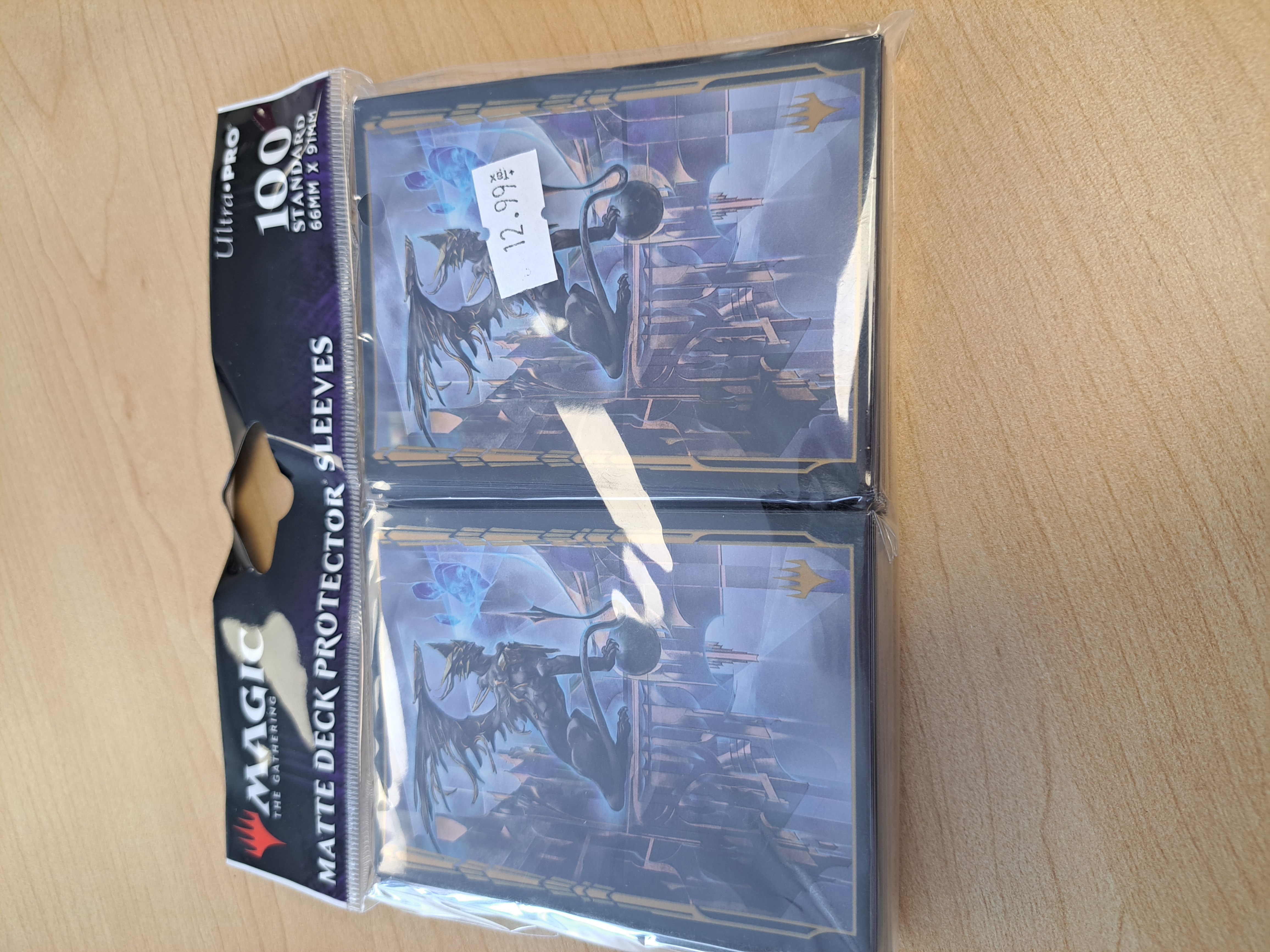 Magic Sleeve Raffine New Capenna 100 par paquet